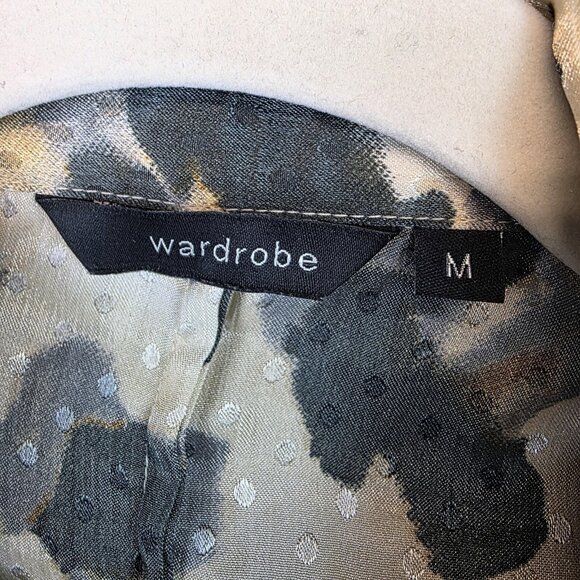 Wardrobe Dress Womens Medium Animal Print Long Sleeve Button Front Ruched Wrap - Picture 2 of 13